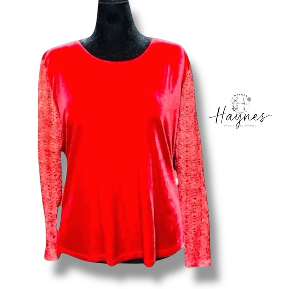 ❣️5 FOR $25 ❣️ TOO HOT | Red Velour Long Sleeve lace top - see measurements {71} - Picture 1 of 6